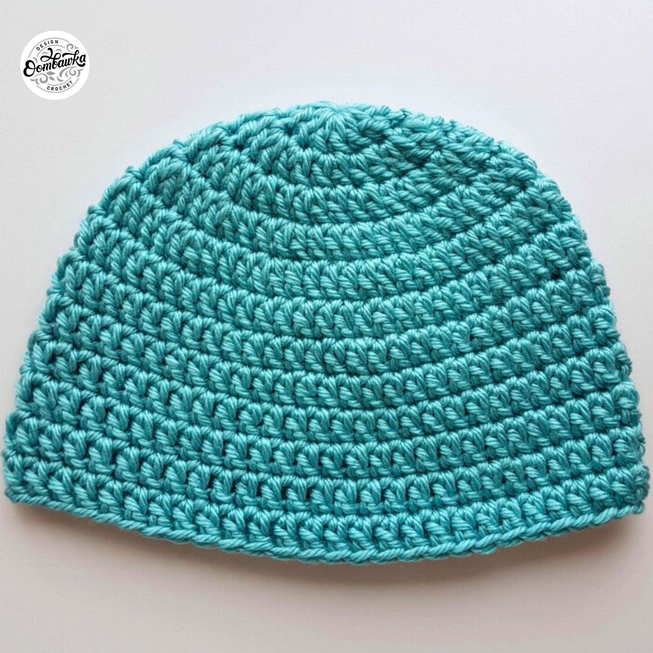 Crochet the Basic Bulky Beanie! 🧶 Free and easy pattern for all ages, from baby to adult. Perfect for cozy, warm hats! #CrochetPattern #WinterFashion